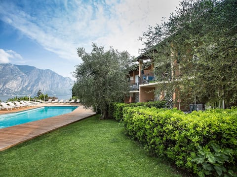 Studio mit Seeblick, BBQ und Gemeinschaftspool