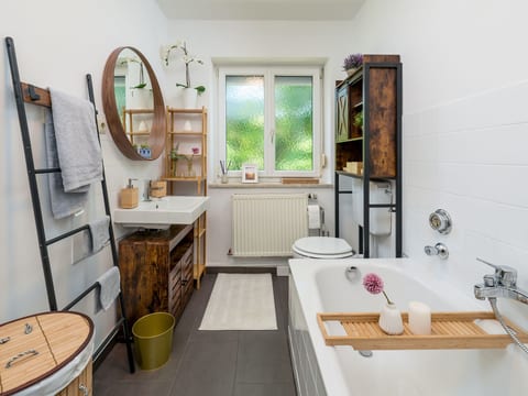 2og Links helle 70m 2-Zimmer Wohnung nähe Salzburg