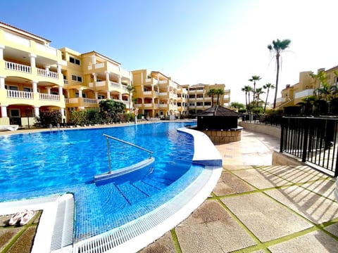 in Oasis Del Sur mit Privater Terrasse