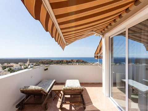 Appartement in Palm-Mar mit Großer Terrasse und Meerblick