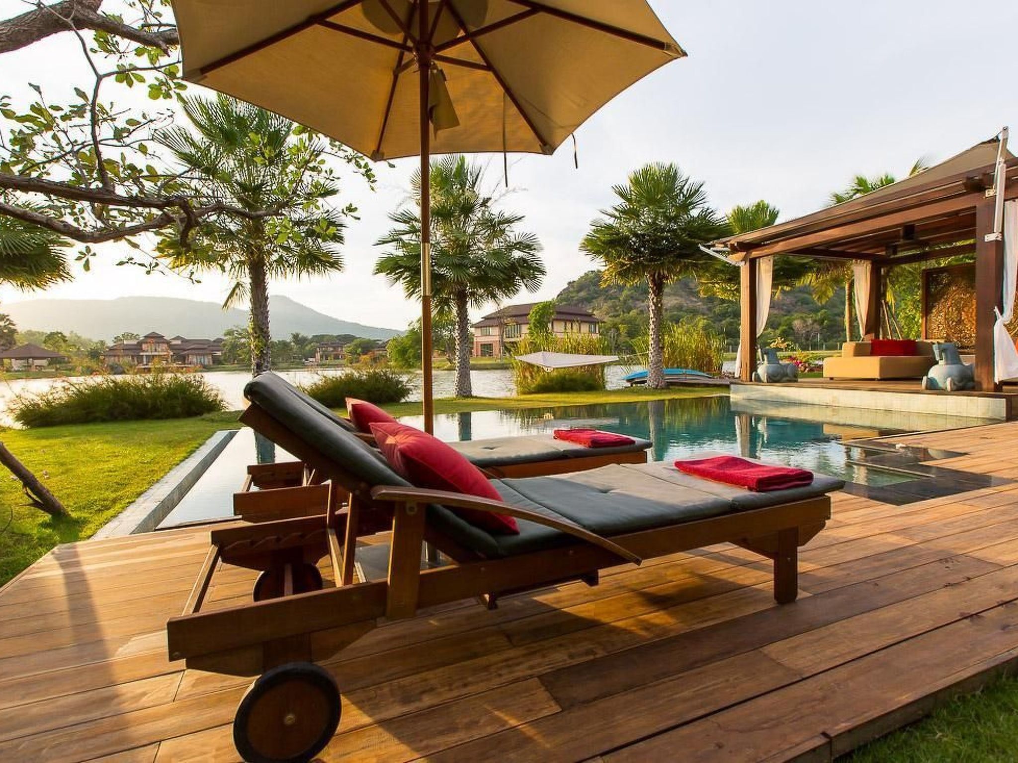 Traumvilla "Dasiri Lakefront"