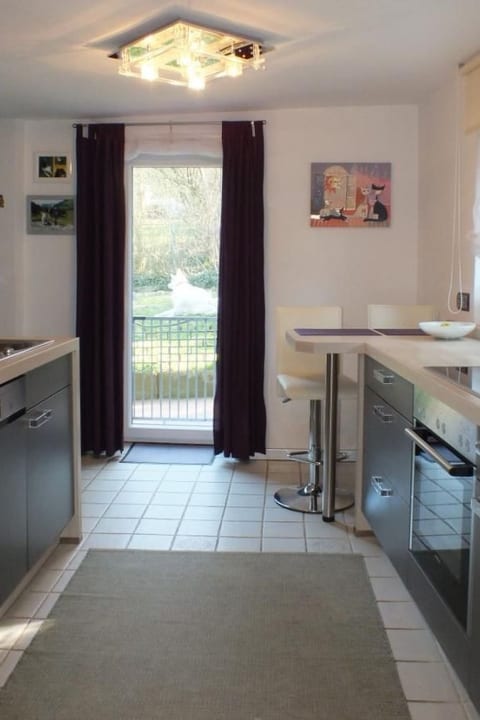 Komfortables Ferienhaus mit Garten und Parkplatz in unmittelbarer Nähe zum Stad