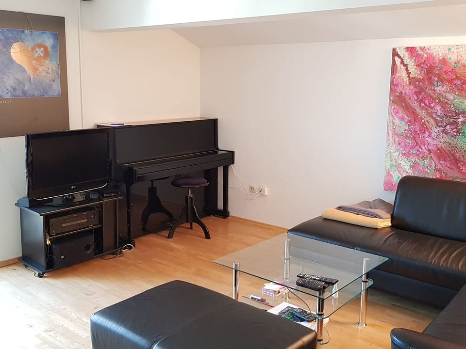 Dachwohnung mit Balkon und Seeblick - Altmünster