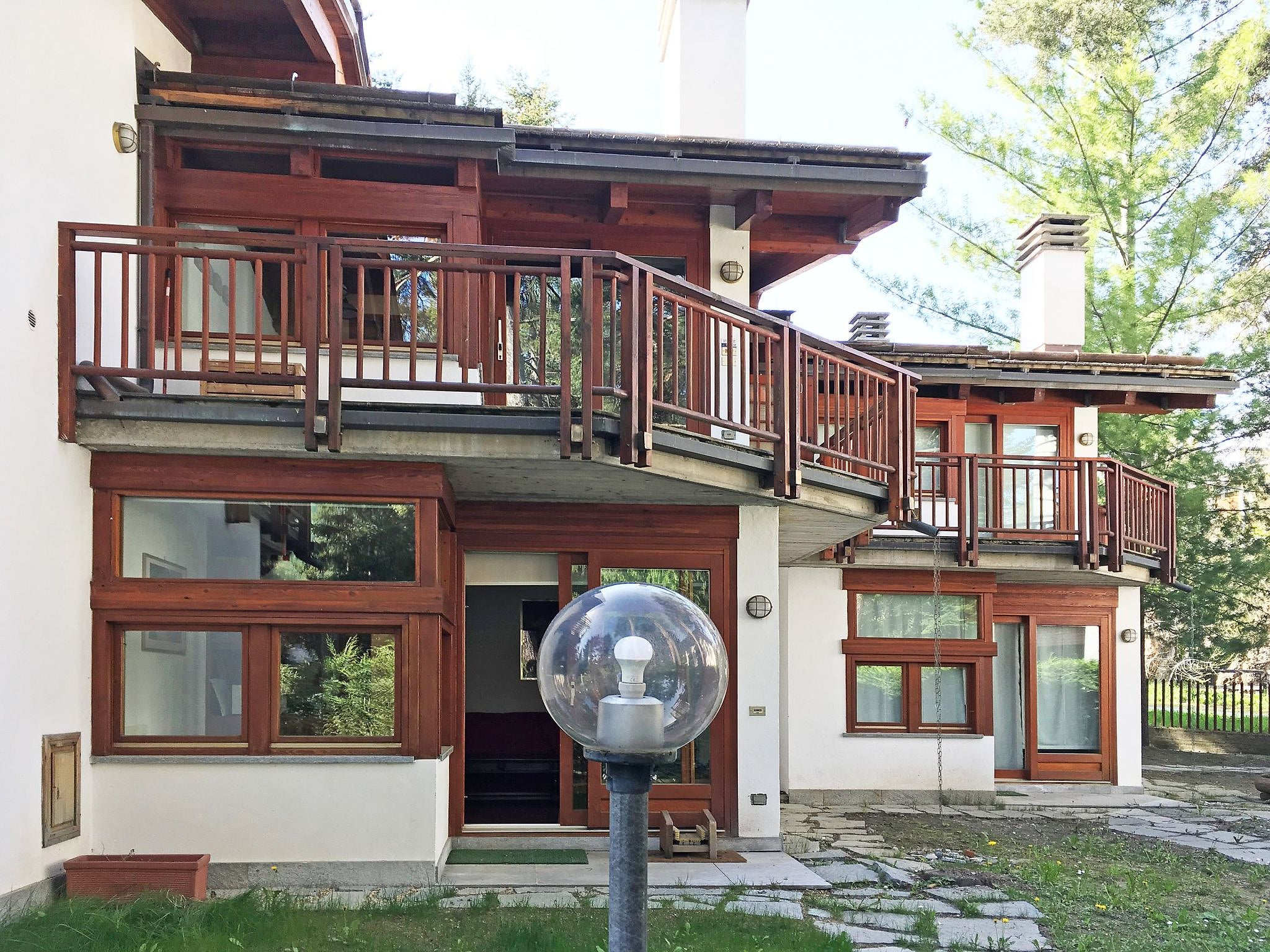 Lo Scoiattolo' Wohnung mit privatem Garten