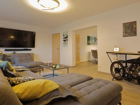 Appartement in Mastershausen mit Terrasse, Garten und Grill