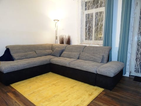 Appartement in Lockwitz mit Garten