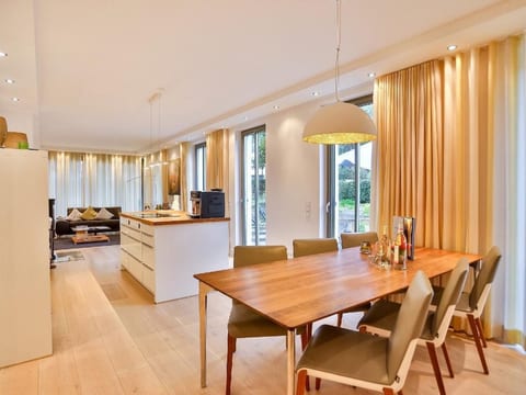Luxus Ferienwohnung "Seebrise"