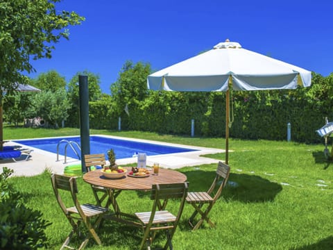 Villa Euphoria, Strand von Gennadi