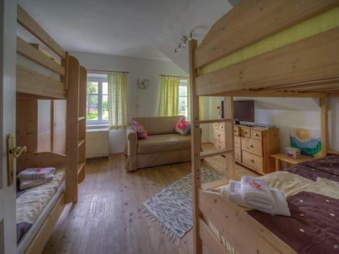 für 8 Personen ca. 80 m&sup2; in Sankt Lorenzen ob Murau, Steiermark (Obersteie