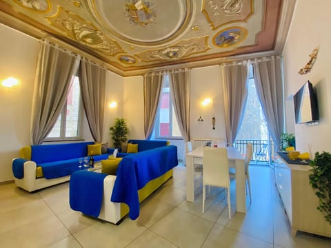 Charmante Wohnung mit Meerblick und Garage