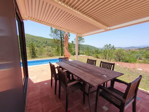 Casa do Alfarrobeira für 4 Personen + 1 Kind, mit privatem Pool