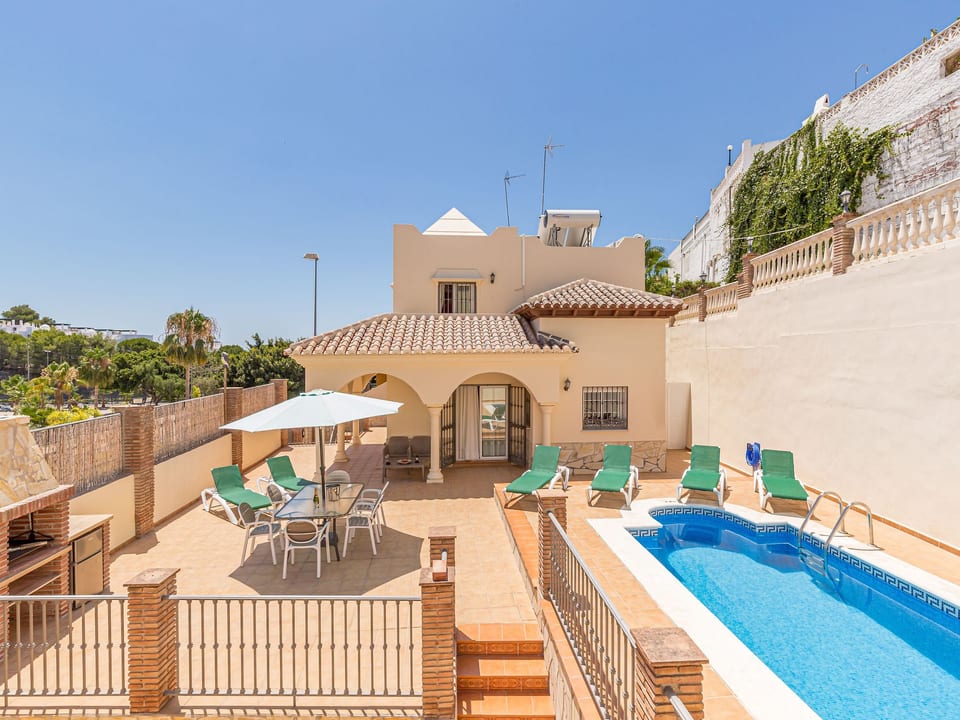 Villa Oliva Nerja - piscina privata - Nerja