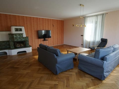 Gemütliche Ferienwohnung in Krina mit Garten und Grill