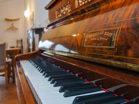 Urlaub auf dem Reithof mit Klavier