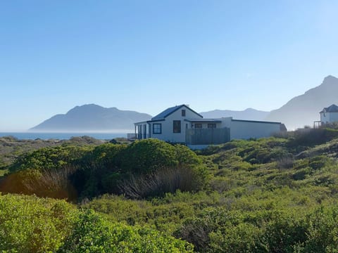 mit Privatpool für 8 Personen ca. 240 m&sup2; in Kommetjie, Kapregion (Westkap)