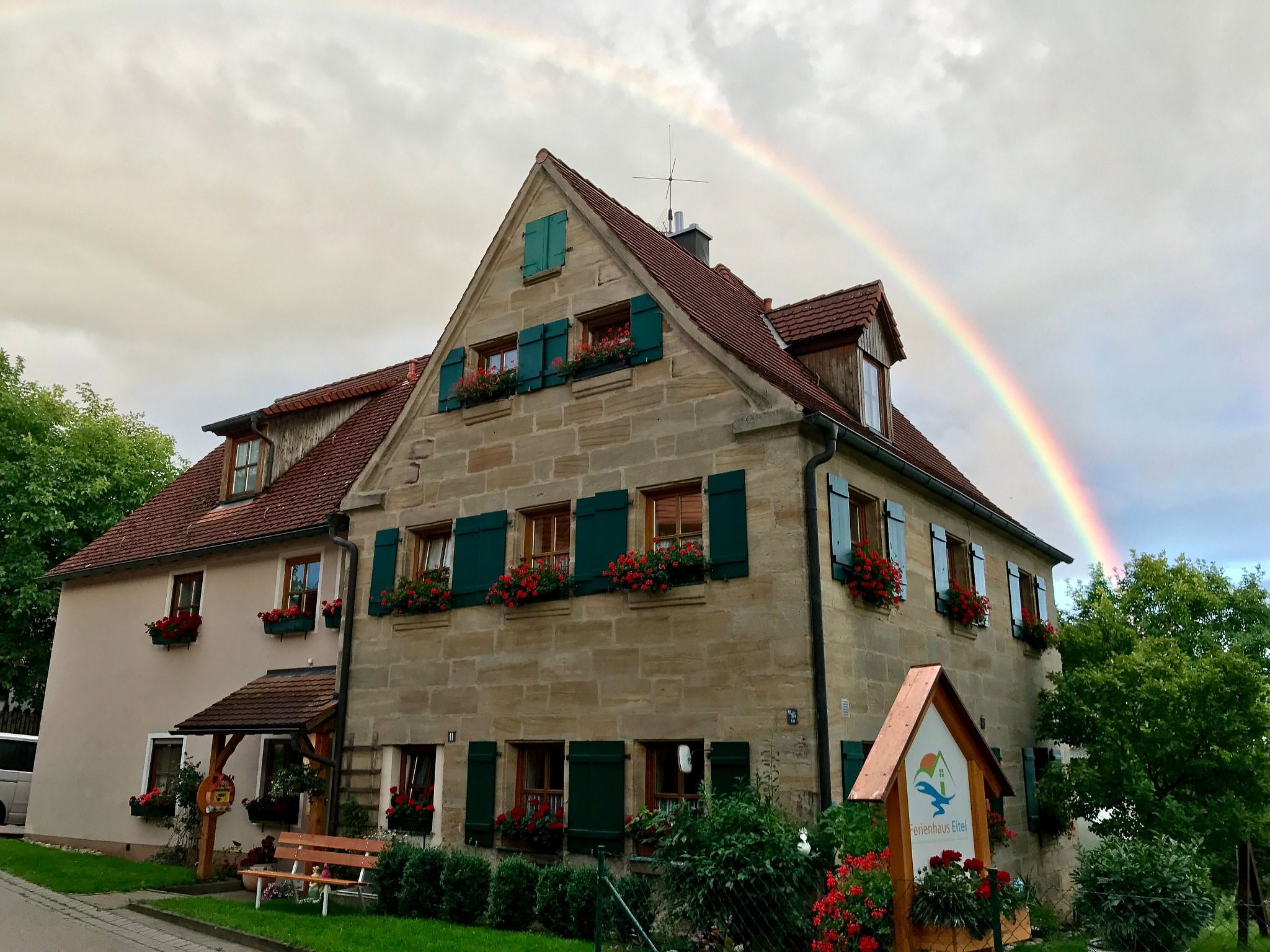 Charmant trifft Moderne - Ferienwohnung Linde