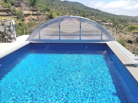 Nettes Ferienhaus in Tijarafe mit Privatem Pool und Panoramablick