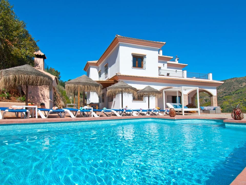 Villa Las Palomeras, Wifi, beheizter Pool, AC. - Comares