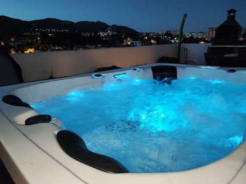 Penthouse, 2 min vom Strand Santa Ana entfernt