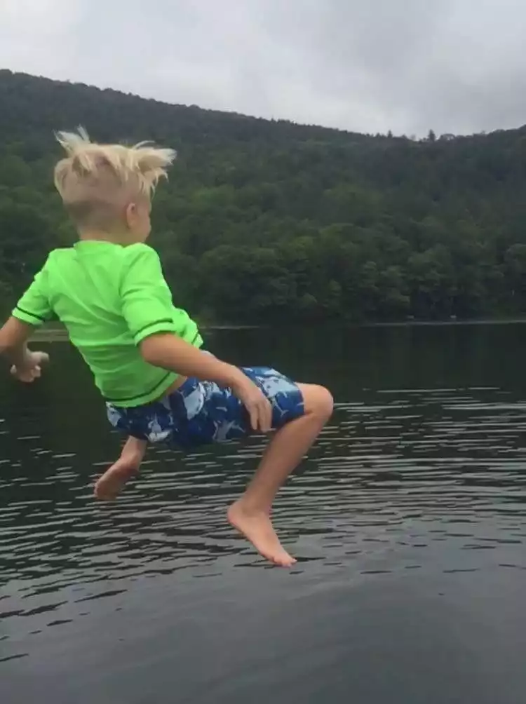 Lake Life Fun Lake Life Fun - Vermont Cottage~Lake & Sanctuary~Lake Amherst - Plymouth