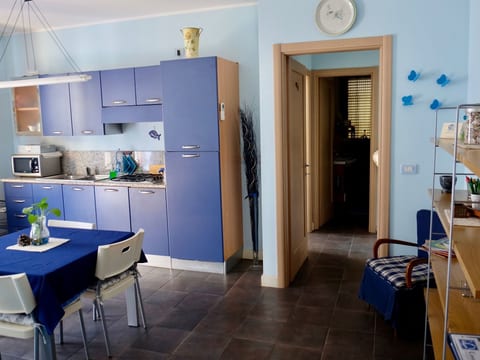 Superior Zwei-Zimmer-Wohnung