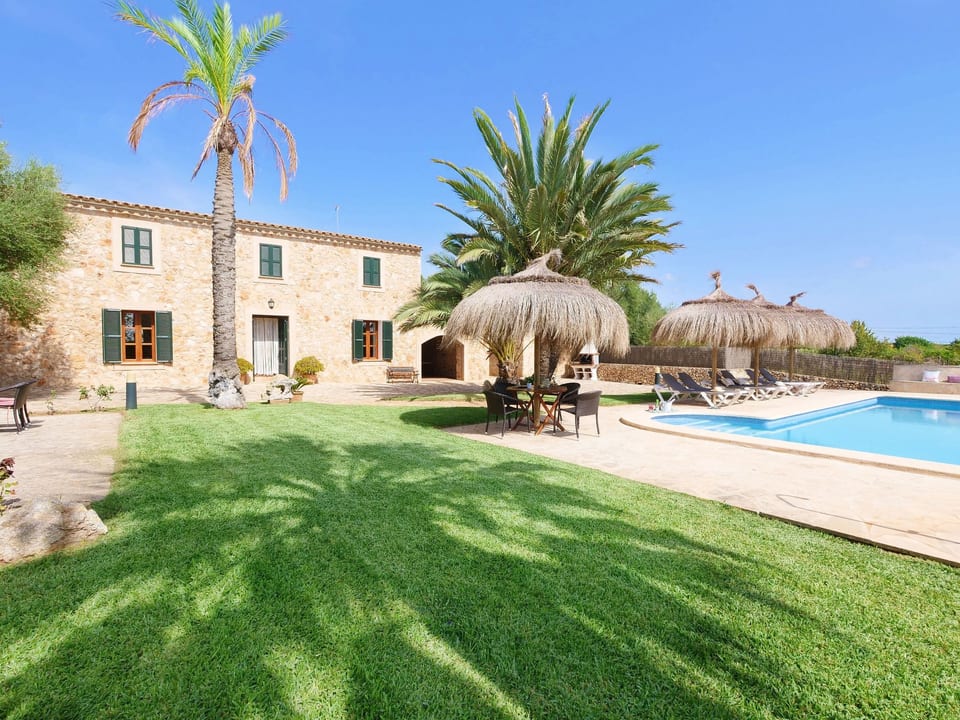 in S'horta con Grande Piscina - Cala d'Or