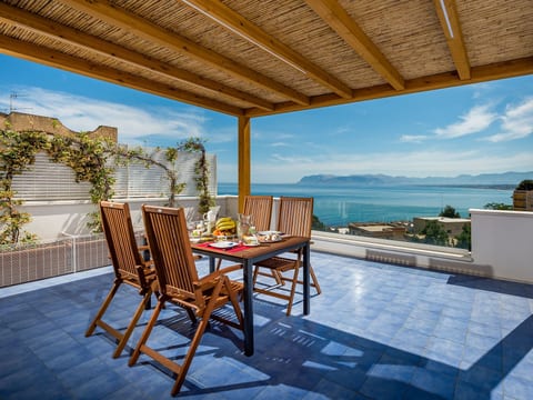 BluOltremare-Terrasse