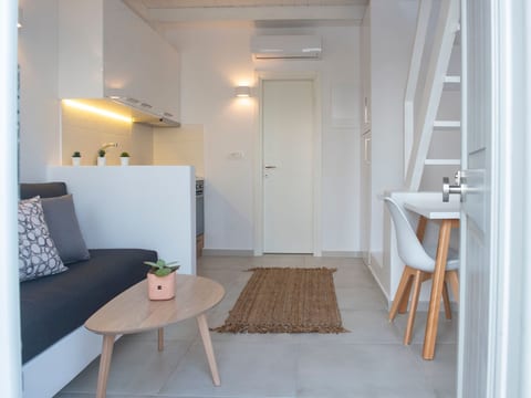 Über White Orchid Suites