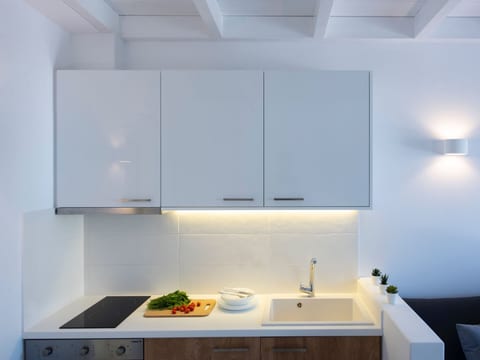 Über White Orchid Suites