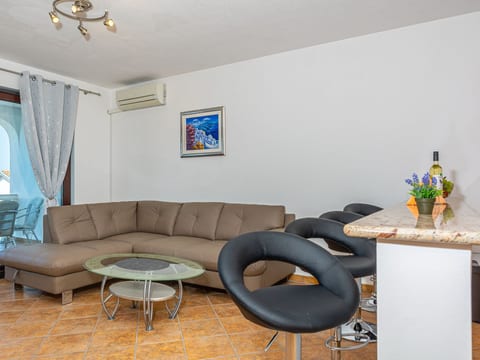 Apartments Lacic