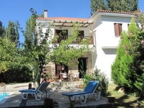 Villa EL