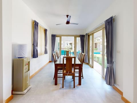 Luxusvilla für 6 Personen in Strandresort
