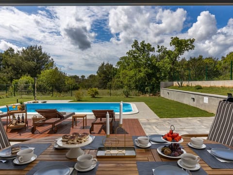 VILLA SÜDROMATIK
