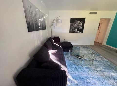 Modern Lake Eola Condo in the Heart of Thornton Park