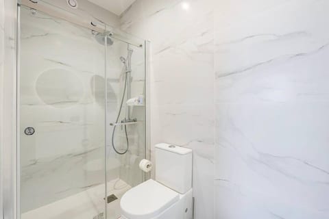 The Porto Coast Getaway - Apartment