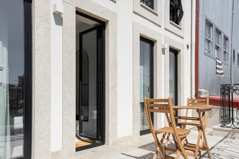 Póvoa Terrace | A Curated Escape w/Large Balcony