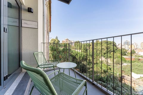 Modern City Terrace | with Cityscape Views