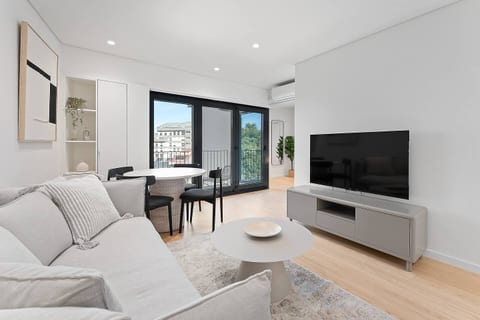 Modern City Terrace | with Cityscape Views