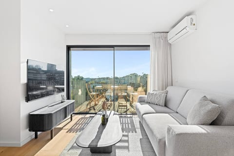 Aires Ornelas Residence | Spacious w/ Parking