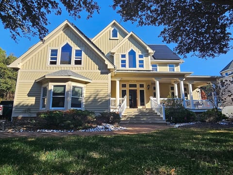 Corolla Family home! Pool, games, golf, beach!