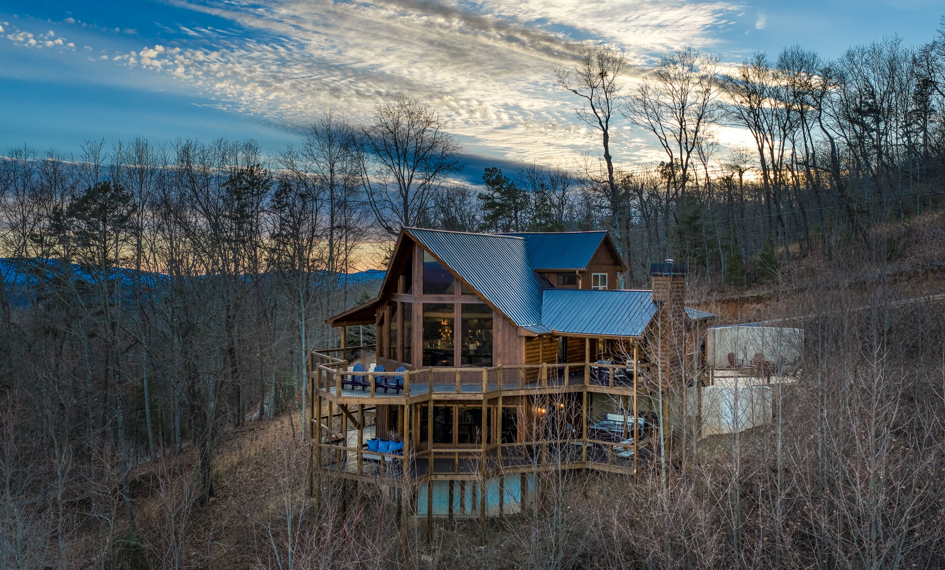 Beautiful views from any direction - in every season!