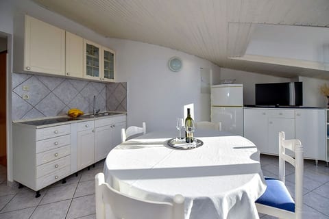 Apartments Mandre near sea - Unit 376712-13