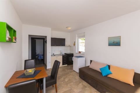 Apartments Beachfront Ante - Unit 47547-61