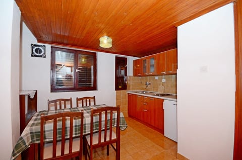Apartments Aida - Unit 47636-61