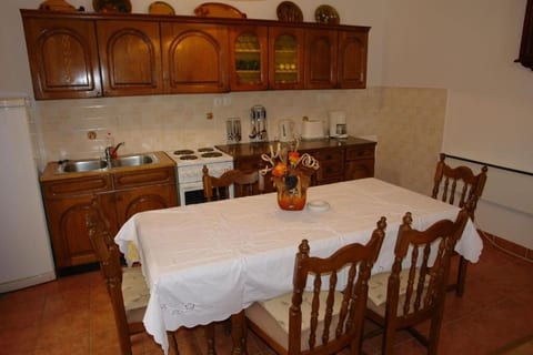 Apartments Nikolina - Unit 53045-61