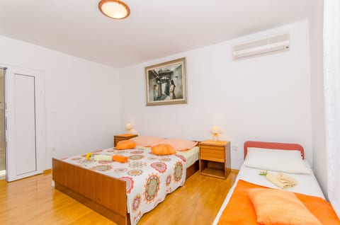 Apartments and Room Sun and Sea - Unit 179898-16