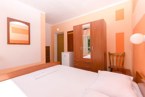 Rooms Dejana - Unit 207037-16