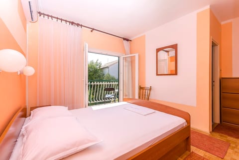 Rooms Dejana - Unit 207037-16