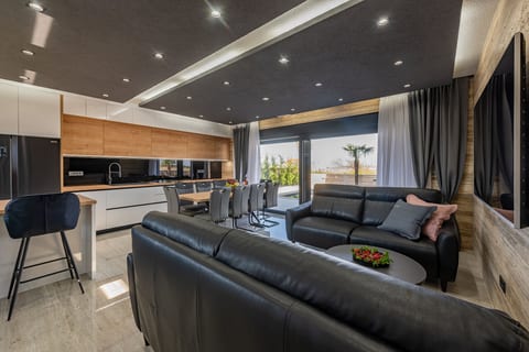 Villa Travera 1 - Unit 376103-13