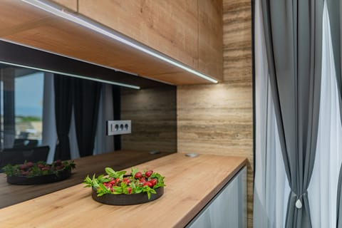 Villa Travera 2 - Unit 376108-13